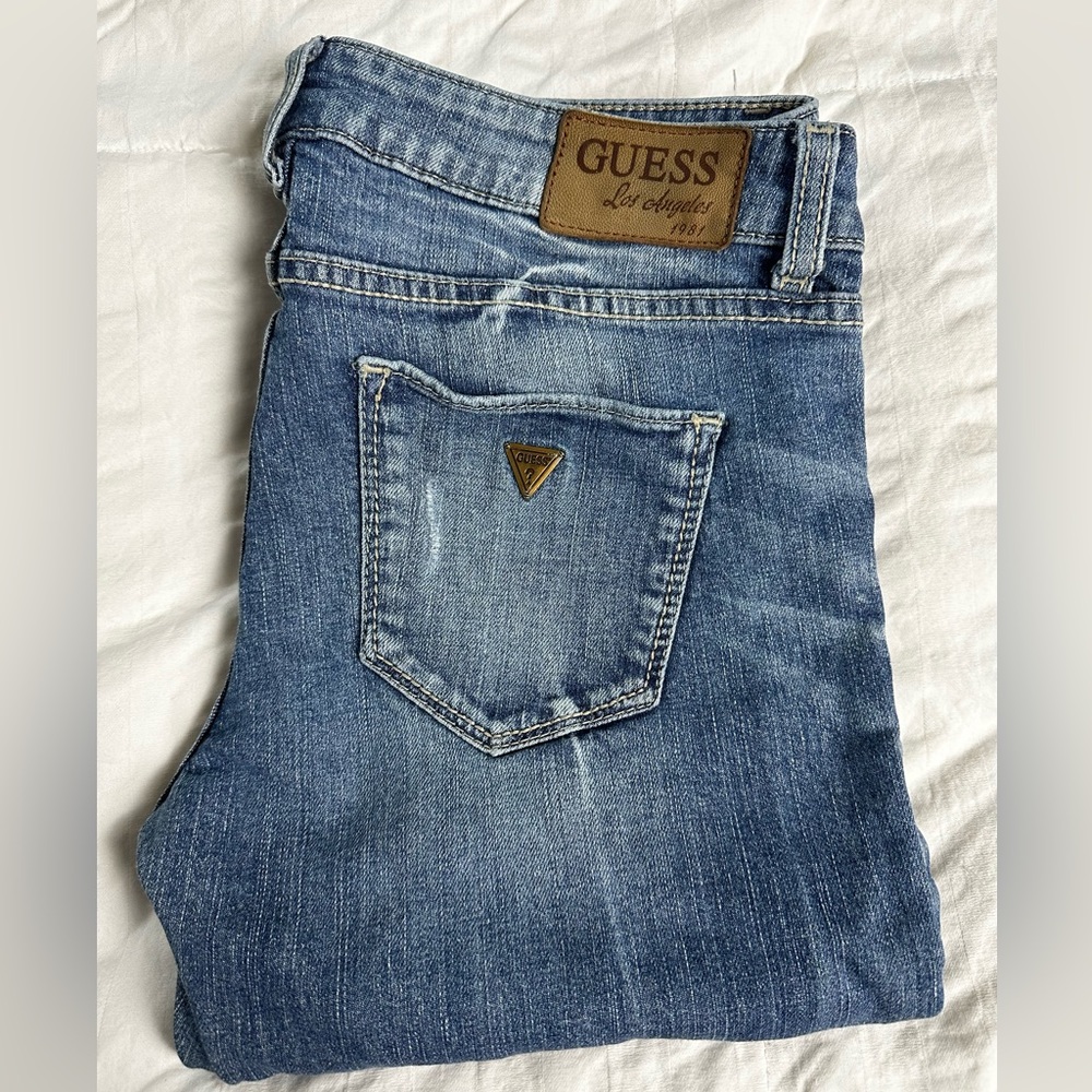 Guess Jeans - Beverly Slim Leg - Size 29